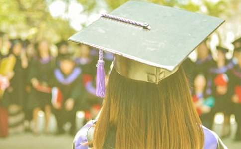 经典毕业个性说说句子(精选30句)