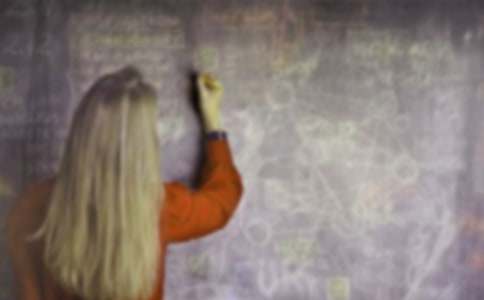 Сѧ��ʦ�����ĵ����