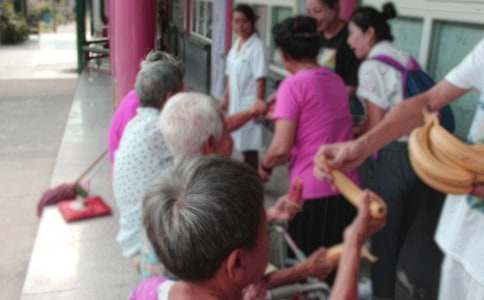 慰问敬老院的活动总结