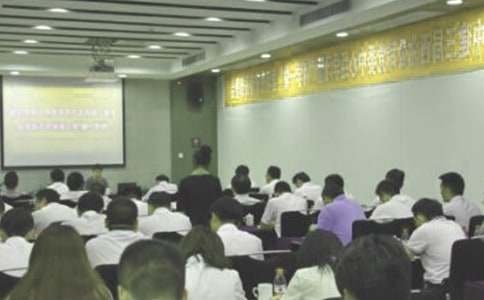 ���ھ�ƸԱ���ݽ�����ƪ