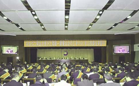 电信营业部文员竞聘演讲稿