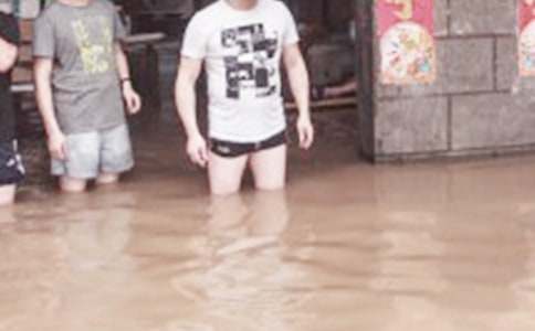 ���ڿ�����ֳ�����