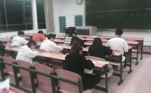 实用的考试的日记范文锦集五篇