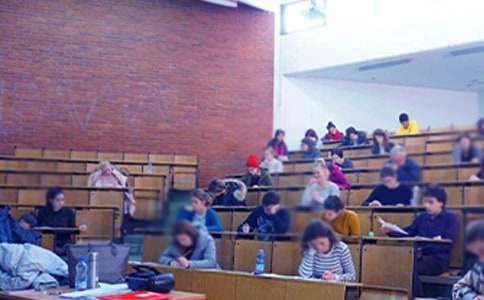 ���ڳ��ſ��Եĳ�����