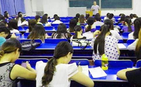 精选考试的日记范文合集九篇