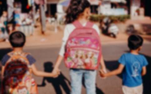 �ذ����ض�ͯ�Ļ�ܽ�