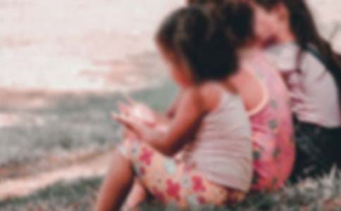 ��չ�ذ����ض�ͯ��ܽ�