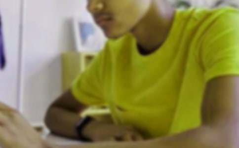 男生qq空间伤感说说(汇编4篇)