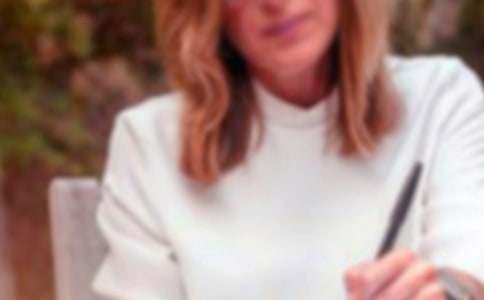 ��һ��İ��Ů�˵����š������12ƪ