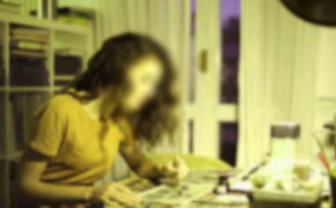 Сѧ�����ҽ���Ů��