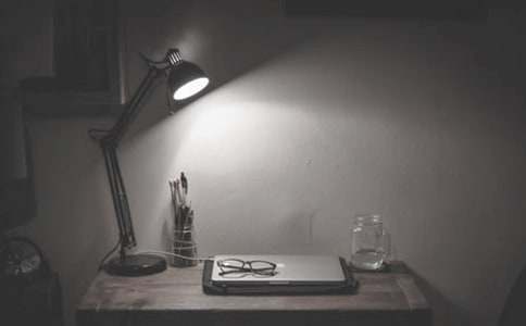 最适合深夜饿的说说