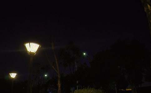 热门正能量晚安说说95句精选