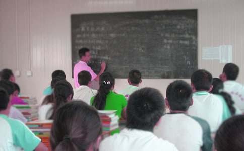 ������ѧ������־��¼����80��