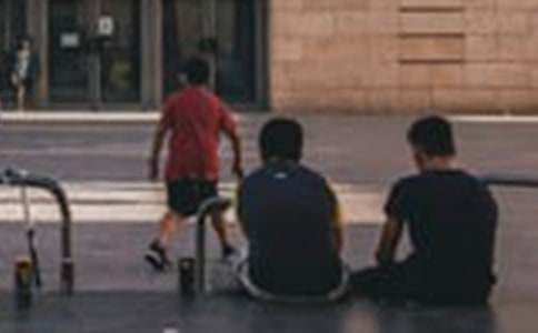 ������ѧ���ı�֤��