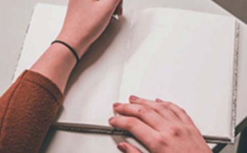 ����Ʒ��������������300��5ƪ